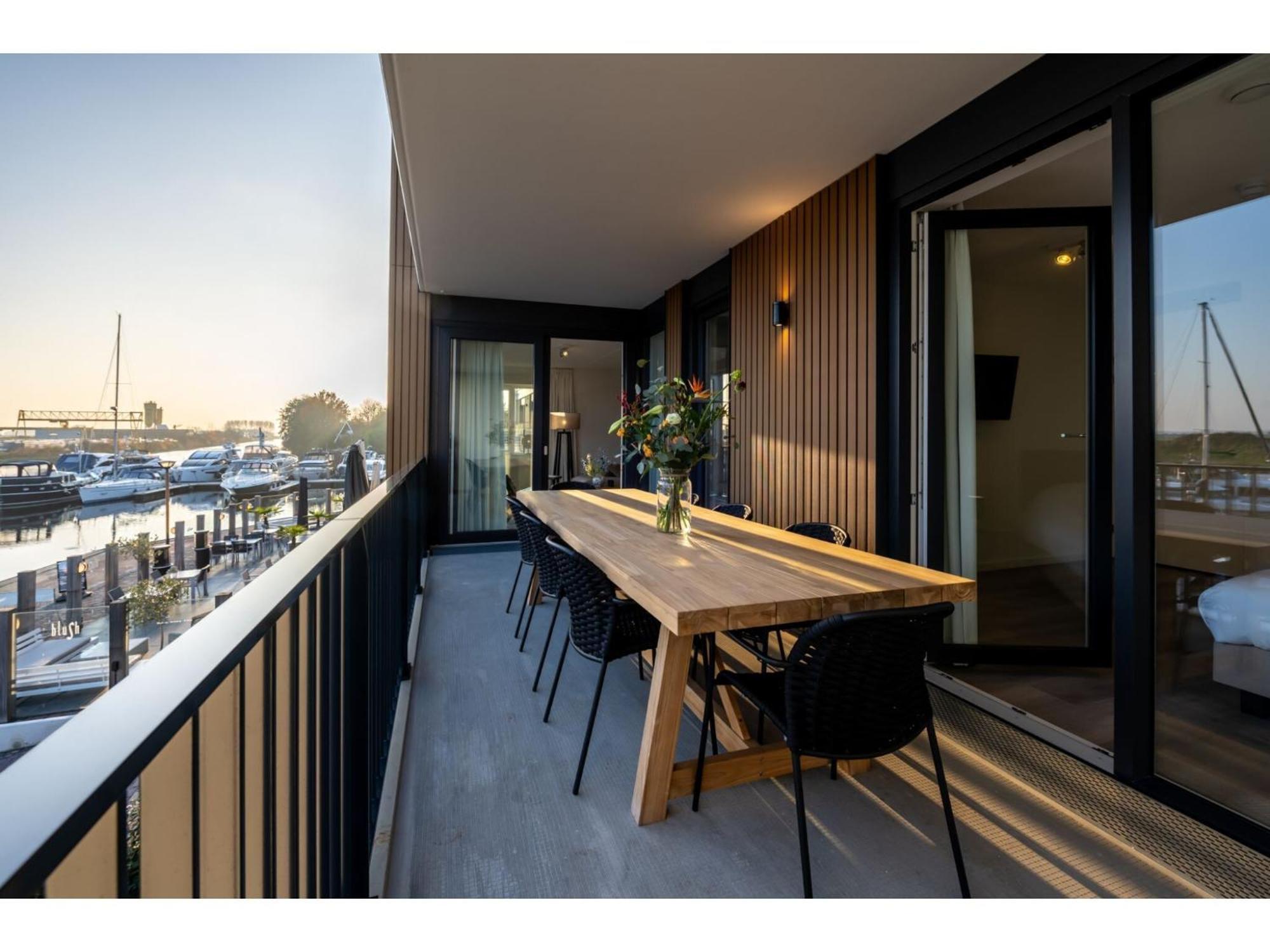 Luxury Apartment In R Sidence Marina Kamperland Pet Friendly Exterior photo